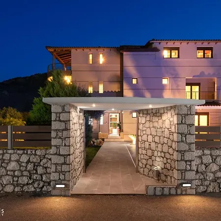 Costa Costa - Luxury *