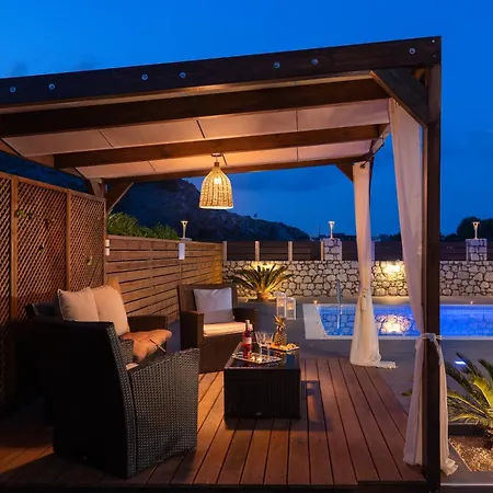 Costa Costa - Luxury Kolymbia